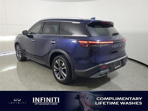 2022 INFINITI QX60 Luxe