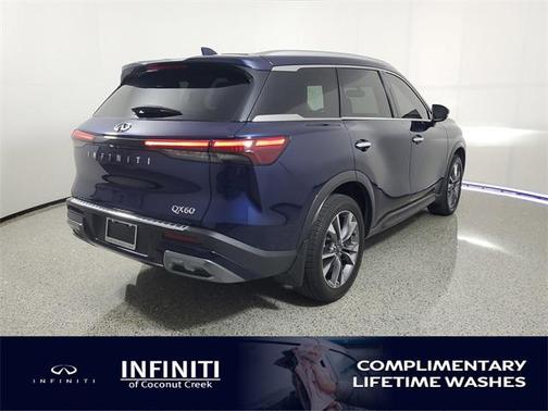 2022 INFINITI QX60 Luxe