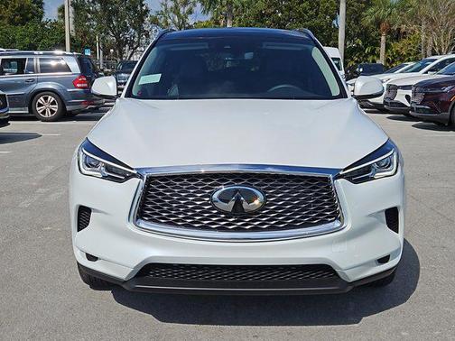 2025 INFINITI QX50 Luxe AWD
