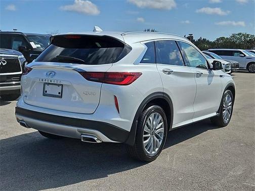 2025 INFINITI QX50 Luxe AWD
