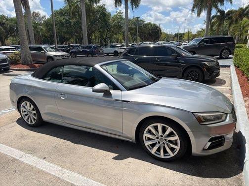 Florett Silver Metallic w/ Black Roof 2018 Audi A5 2.0T Premium Plus