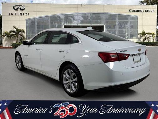 Summit White 2025 Chevrolet Malibu LT