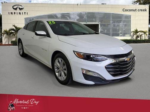 Summit White 2025 Chevrolet Malibu LT
