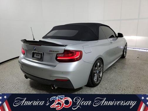Glacier Silver Metallic 2017 BMW M240 i