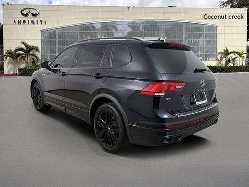 2022 Volkswagen Tiguan 2.0T SE R-Line Black