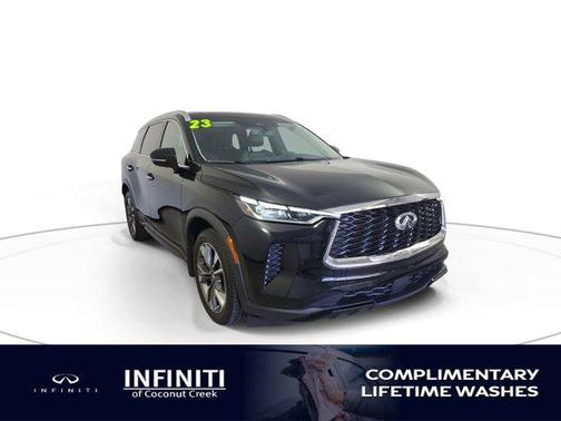 2023 INFINITI QX60 Luxe