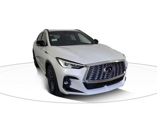 2025 INFINITI QX55 LUXE