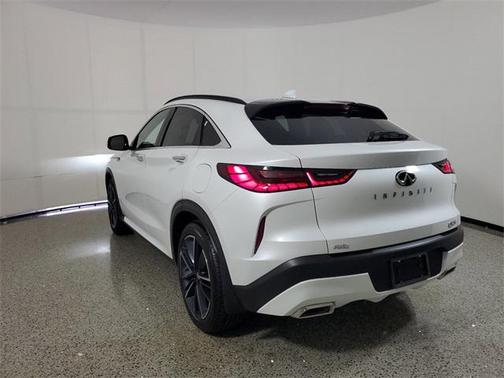 2025 INFINITI QX55 LUXE