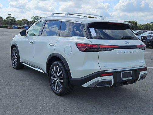 2025 INFINITI QX60 SENSORY