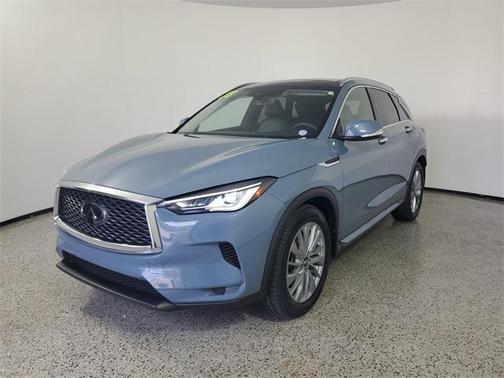 2023 INFINITI QX50 LUXE