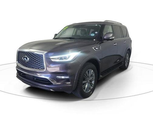 2022 INFINITI QX80 Luxe
