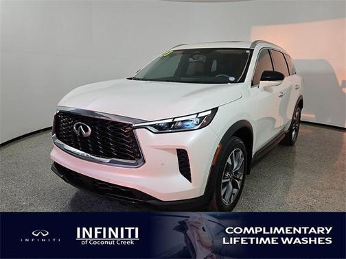 2023 INFINITI QX60 Luxe
