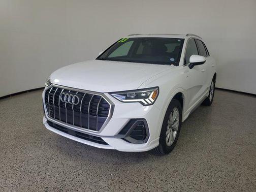 2023 Audi Q3 Premium 45 TFSI S line quattro Tiptronic