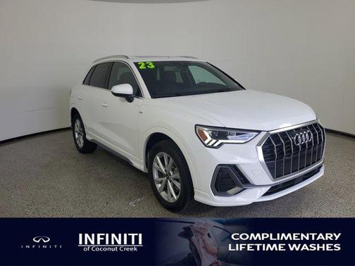 2023 Audi Q3 Premium 45 TFSI S line quattro Tiptronic