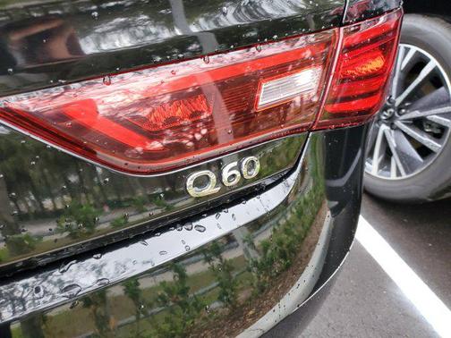 2021 INFINITI Q60 3.0T LUXE