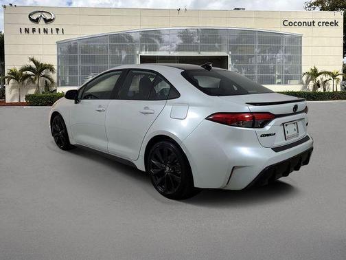 Ice 2023 Toyota Corolla XSE