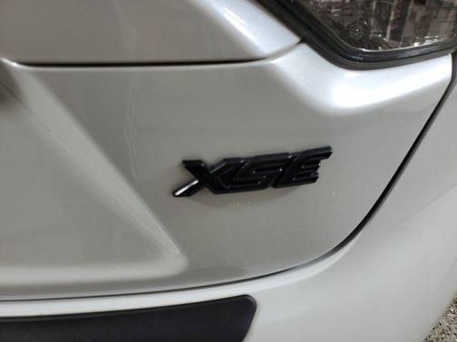 Ice 2023 Toyota Corolla XSE