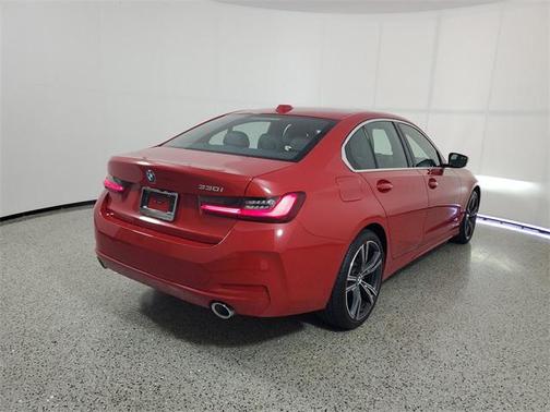 2024 BMW 330 i