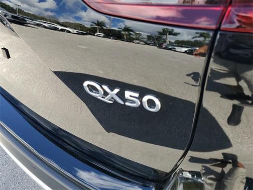 2025 INFINITI QX50 Luxe AWD