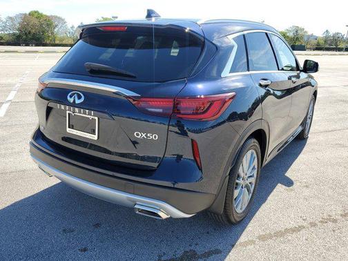 2025 INFINITI QX50 Luxe AWD