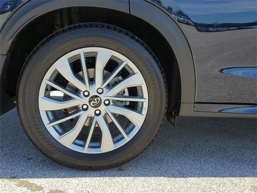 2025 INFINITI QX50 Luxe AWD