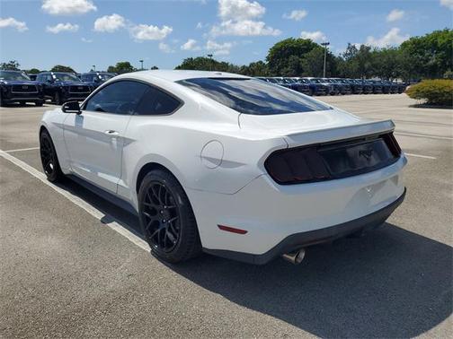 2015 Ford Mustang EcoBoost Premium