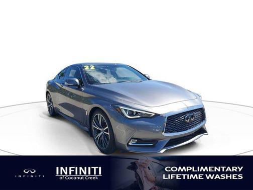 2022 INFINITI Q60 LUXE