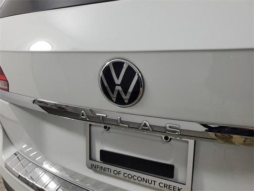 2023 Volkswagen Atlas 2.0T SE