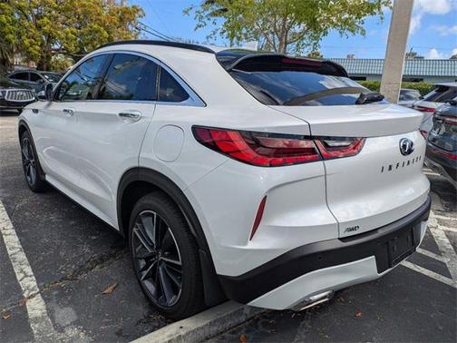 2025 INFINITI QX55 LUXE