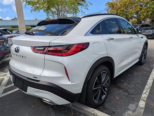 2025 INFINITI QX55 LUXE