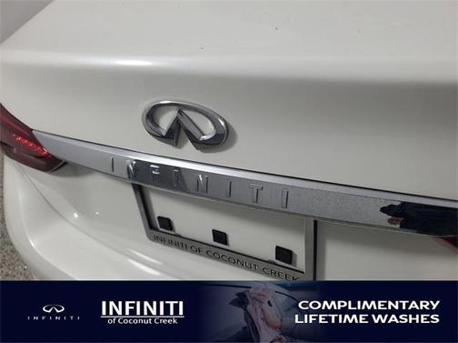 2022 INFINITI Q50 3.0t LUXE