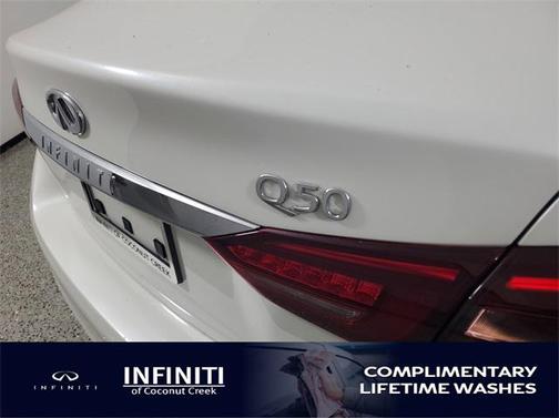 2022 INFINITI Q50 3.0t LUXE