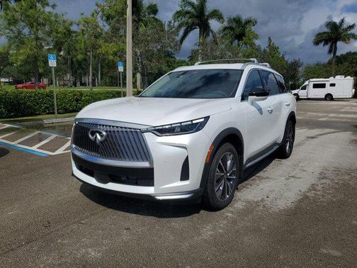 2026 INFINITI QX60 Luxe