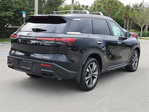 2025 INFINITI QX60 Luxe