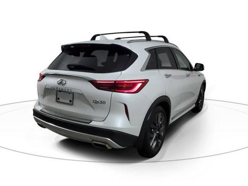 2023 INFINITI QX50 SENSORY