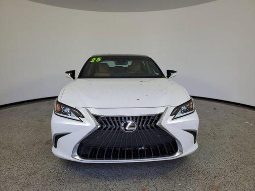 2025 Lexus ES 350 350