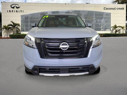 Boulder Gray Pe 2024 Nissan Pathfinder Platinum