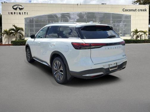 Radiant White 2026 INFINITI QX60 Luxe