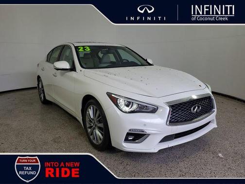 2023 INFINITI Q50 LUXE