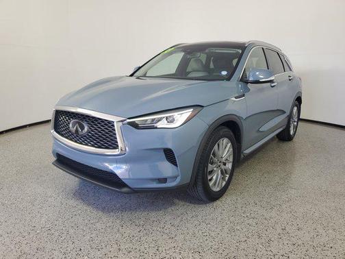 2023 INFINITI QX50 LUXE
