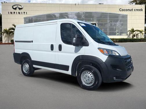 2025 RAM ProMaster 1500 Low Roof