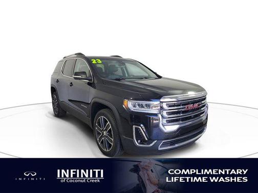 2023 GMC Acadia FWD SLT