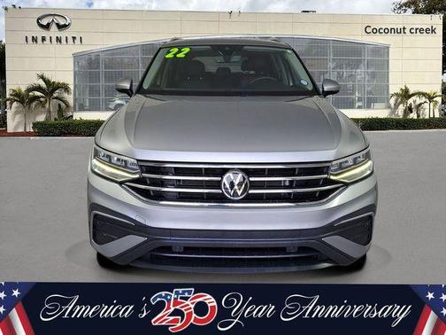 Pyrite Silver Metallic 2022 Volkswagen Tiguan 2.0T SE