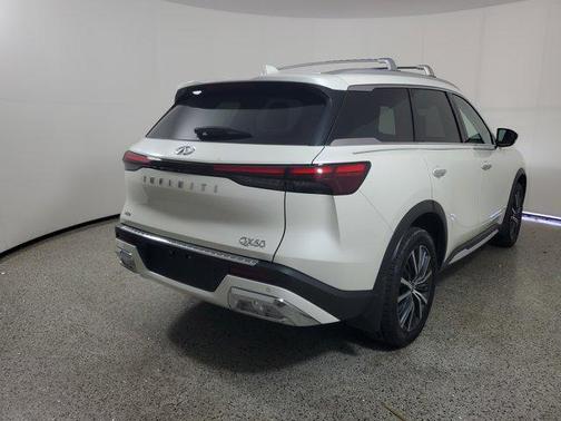 2022 INFINITI QX60 SENSORY