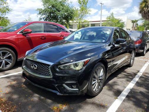 Black Obsidian 2023 INFINITI Q50 LUXE