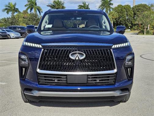 2025 INFINITI QX80 Luxe