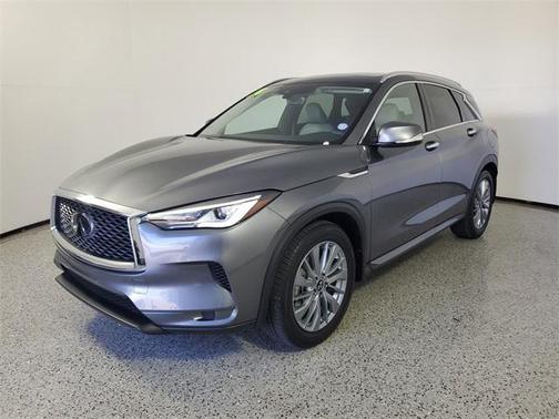 2024 INFINITI QX50 LUXE