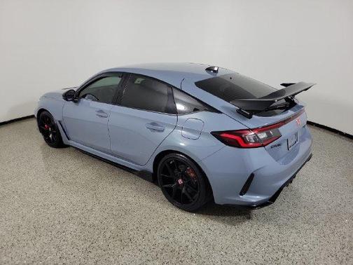 Sonic Gray Pearl 2025 Honda Civic Type R Base