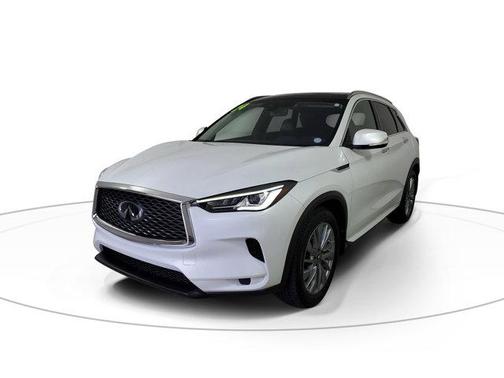 2024 INFINITI QX50 LUXE