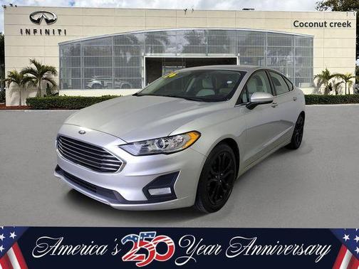 Ingot Silver 2019 Ford Fusion SE